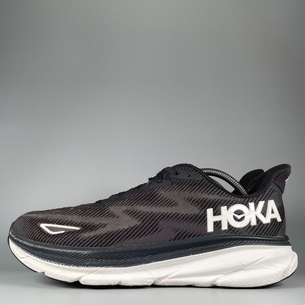 Hoka One One Clifton 9 Mens Size 12 D Black White Running Shoes Athletic Sneaker